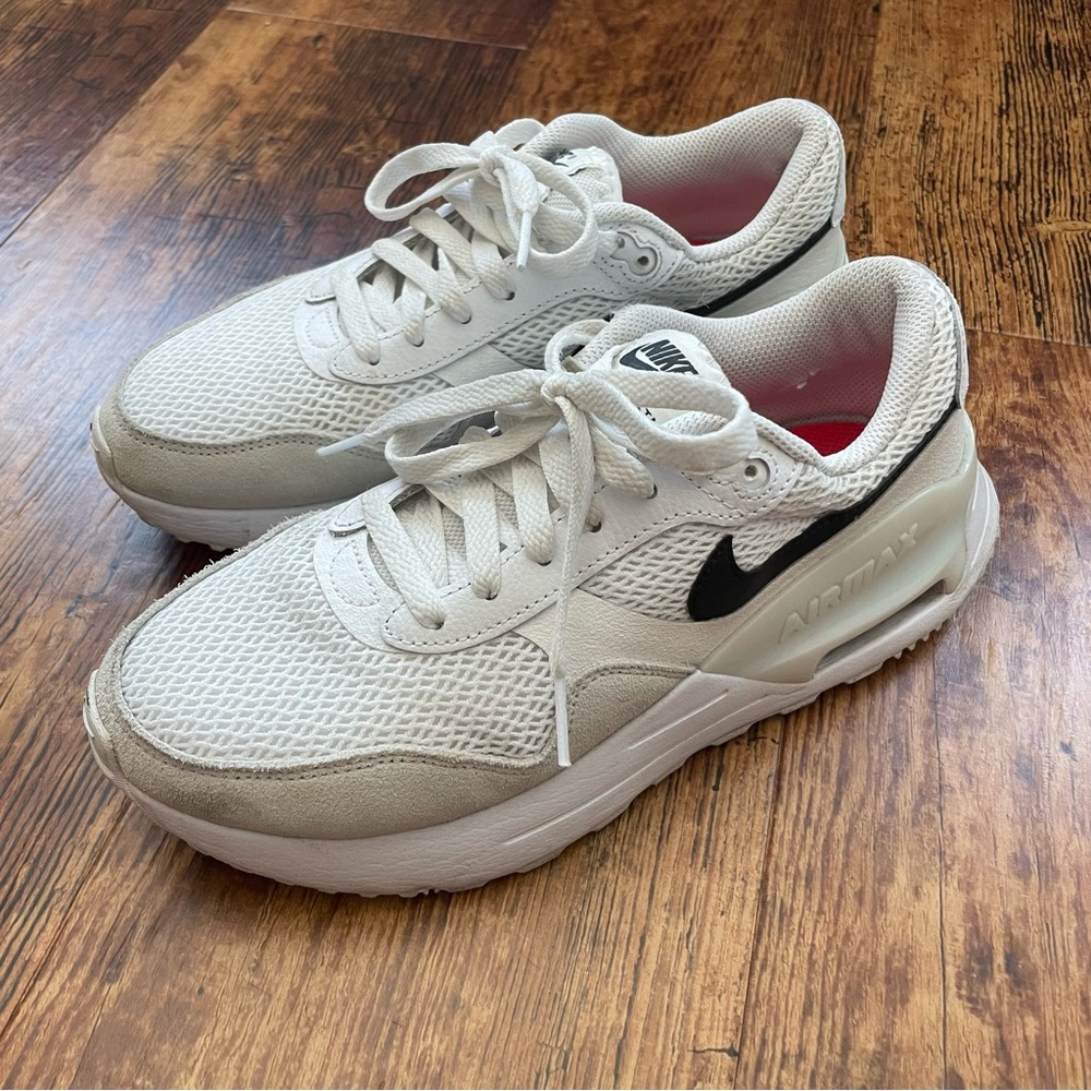 Nike Air Max SYSTM